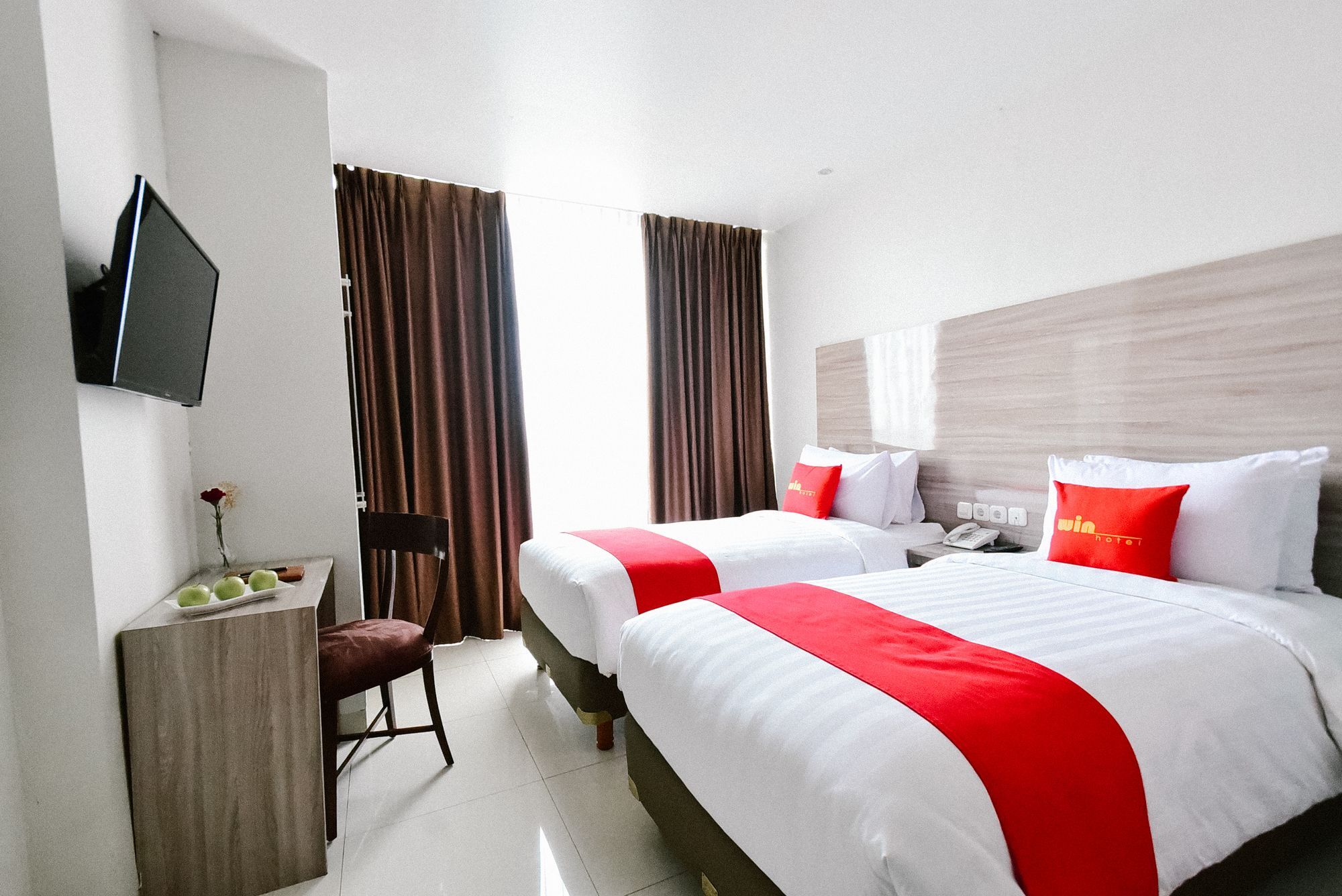 Win Grand Hotel Bekasi Dış mekan fotoğraf